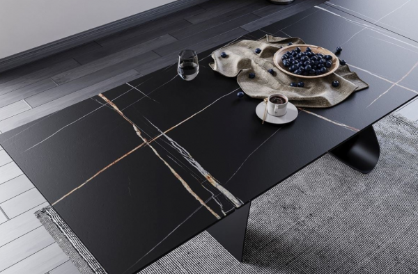 Stalas DIUNA CERAMIC + Kėdės H-090 VELVET