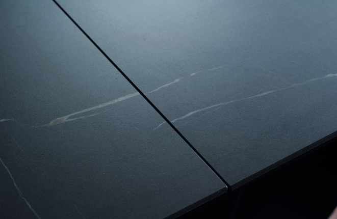 Stalas SAMANTA CERAMIC + Kėdės CHERRY II VELVET