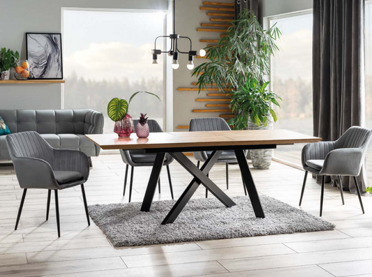 Stalas CAPITOL + Kėdės WENUS VELVET
